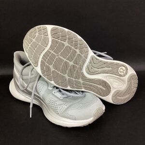 Lululemon Bliss Feel Run - Women's Sz 7.5 - Gray/Silver Drop - Low Running Shoes